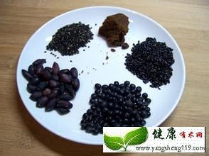 让皮肤变的黝黑的食物 