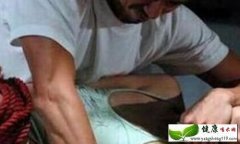 <b>做爱应温柔的缠绵还是带有攻击性</b>