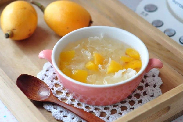 夏日消暑必备！3款夏季养生汤配方及饮用技巧