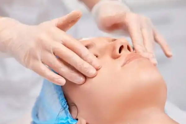 美容护肤必知的5个科学保养法，轻松养出水光