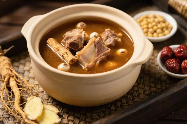 不用费钱囤补剂，家常版秋季养生汤，喝对整个秋天少上火少咳